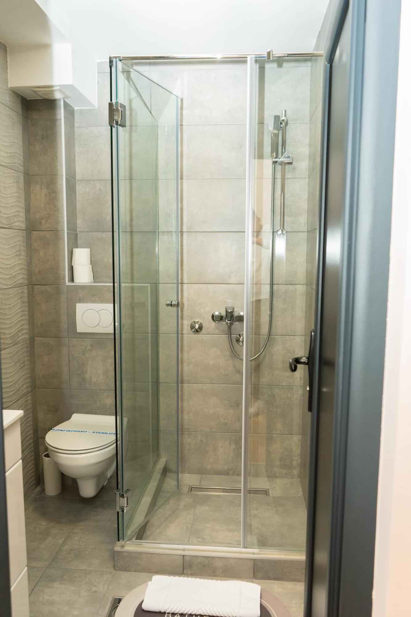 Merak Rooms & Caffe Bar Šabac Eksteriør billede