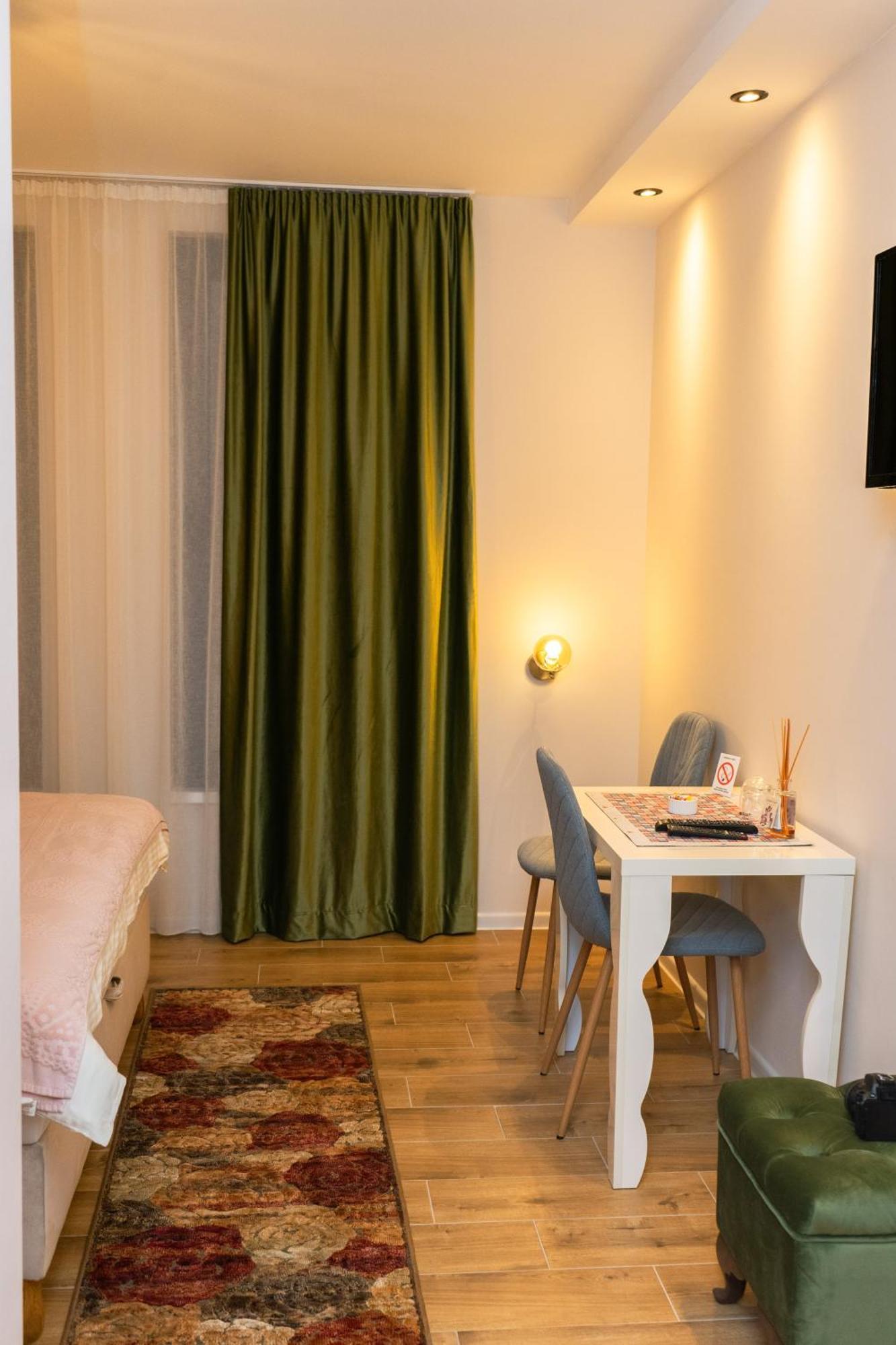 Merak Rooms & Caffe Bar Šabac Eksteriør billede