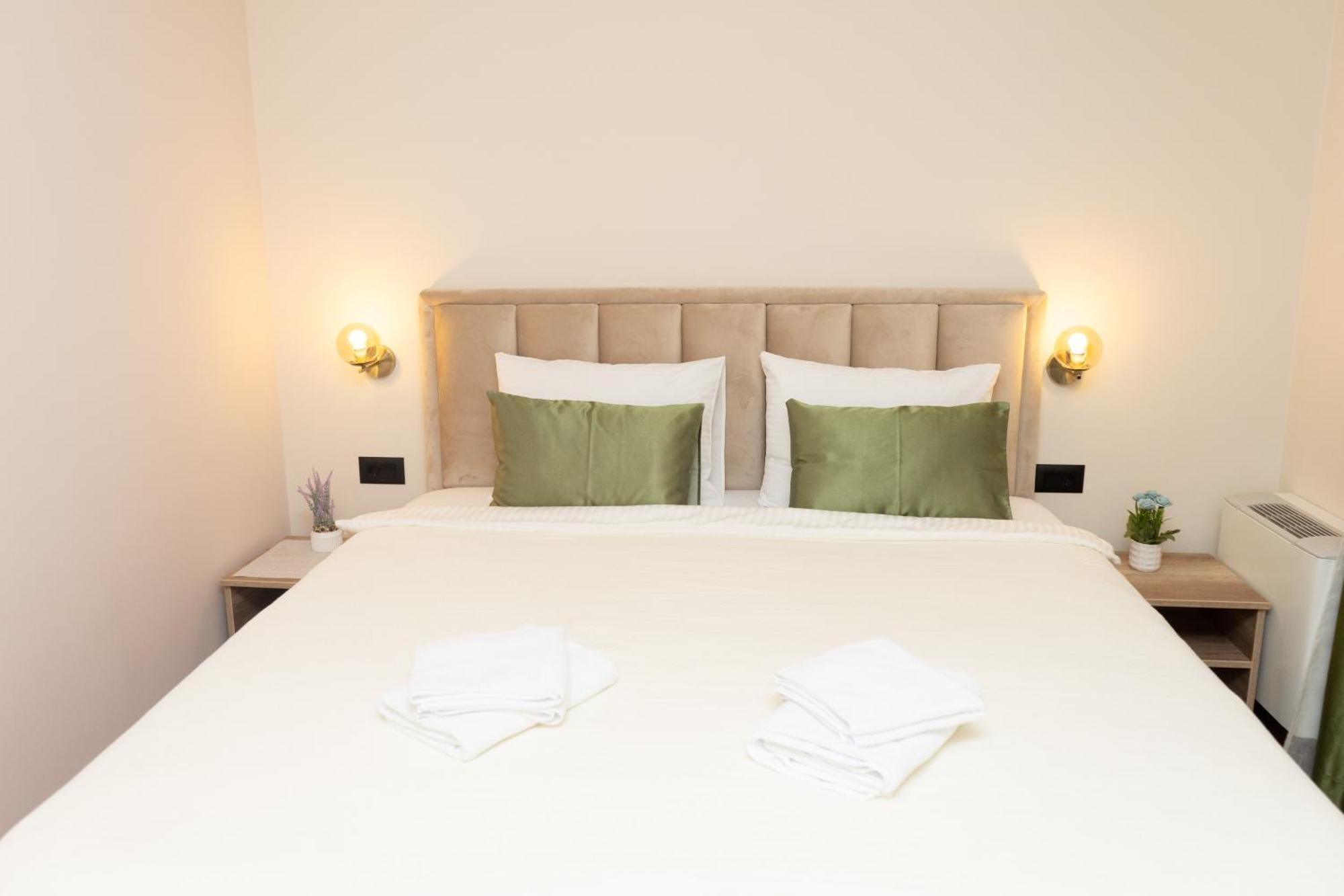 Merak Rooms & Caffe Bar Šabac Eksteriør billede