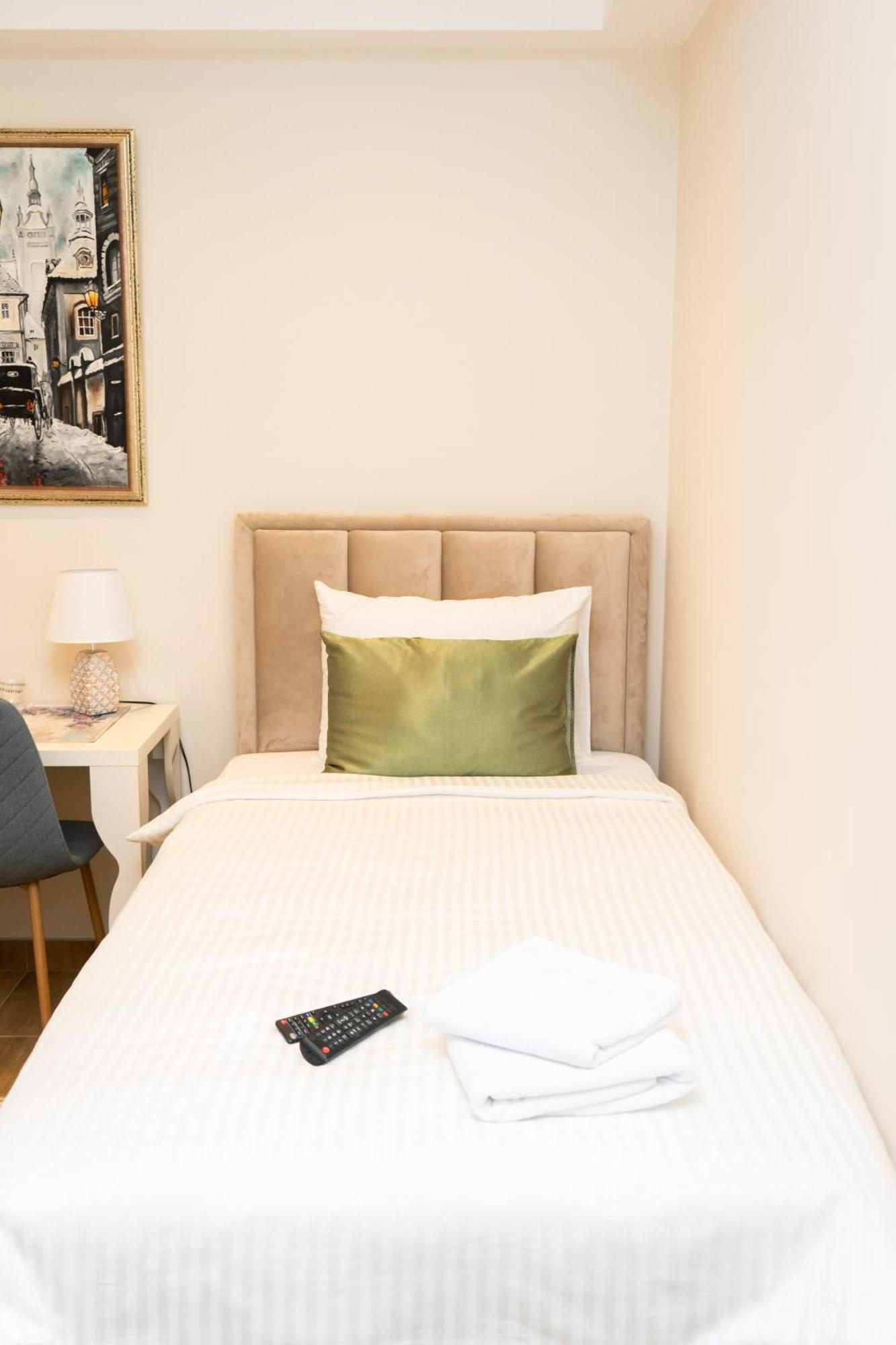 Merak Rooms & Caffe Bar Šabac Eksteriør billede