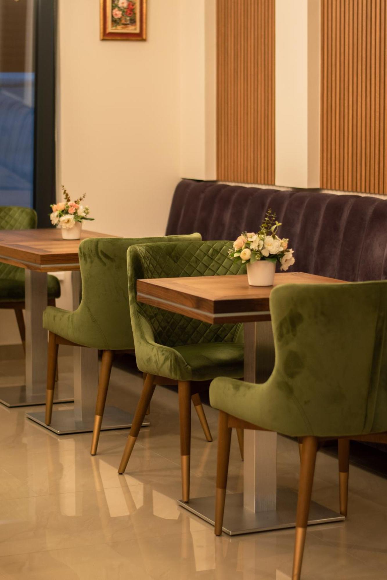 Merak Rooms & Caffe Bar Šabac Eksteriør billede